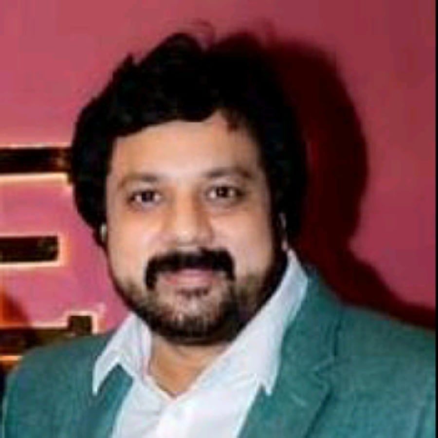 Dr. Amit Agarwal